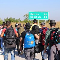 TEM'de yürüyorlar!