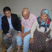 Şehit haberini ailesine kameralar önünde böyle verdiler! Başbakan'dan soruşturma talimatı