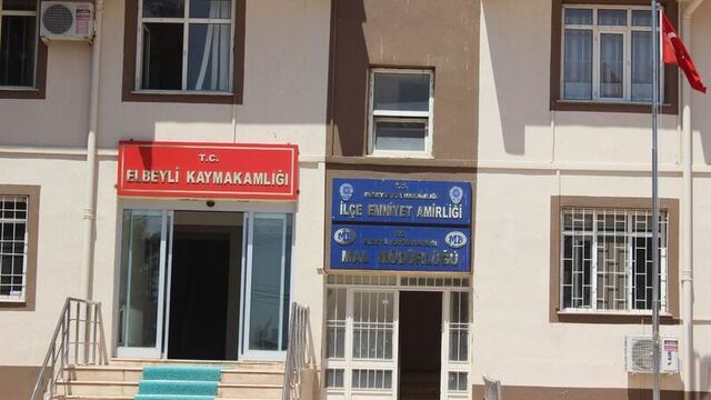 Elbeyli'de 33 IŞİD militanı yakalandı