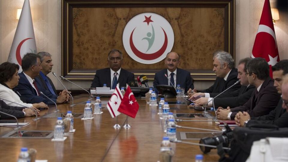 40 kişilik sağlık ekibimiz orada