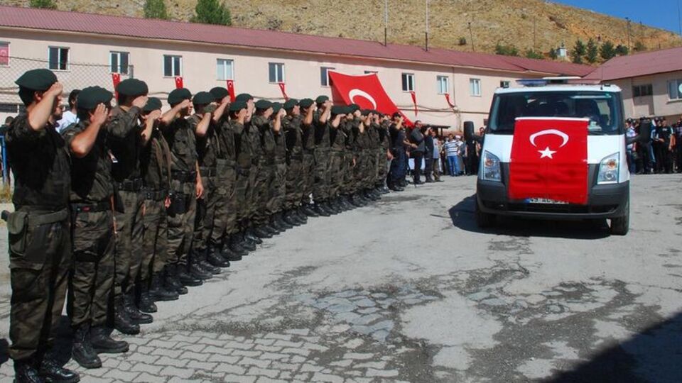 Şehit polise son veda!