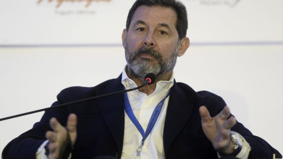 'Huzur istiyorsan mezarlığa git'