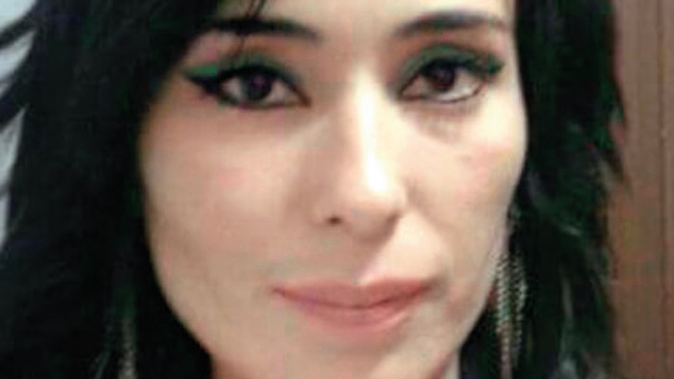 Özbek sevgilisini öldürdü, intihar etti