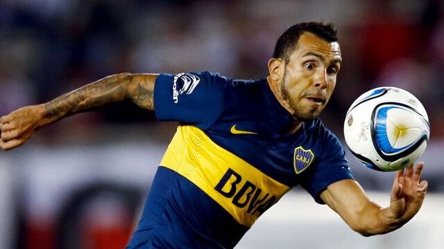 Tevez rakibinin ayağını kırdı
