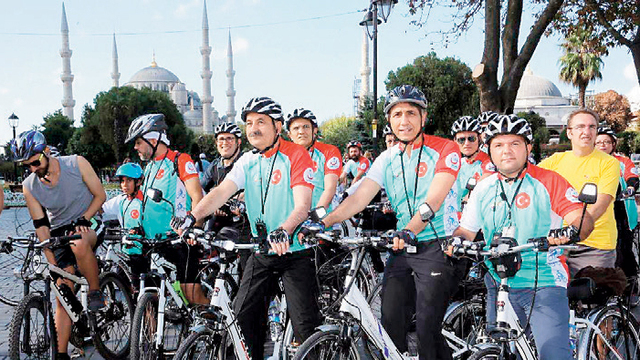 Tarihi Yarımada'da sağlık ve kültür için 'bas pedala'
