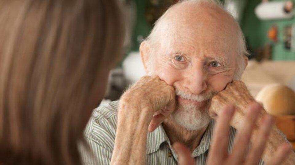 Yeni bir dil öğrenmek Alzheimer riskini azaltıyor