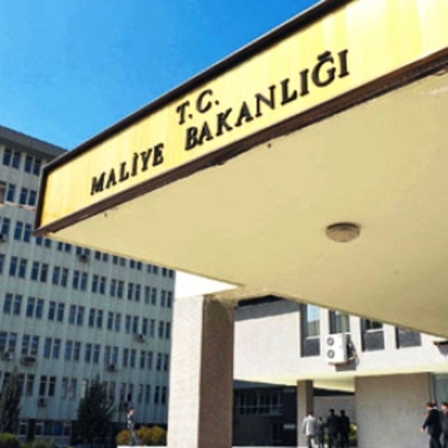 'Terör nedeniyle harcamalar öne çekildi'