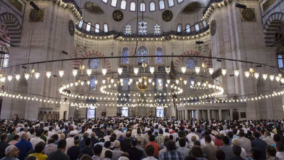 Bayram namazı saatleri