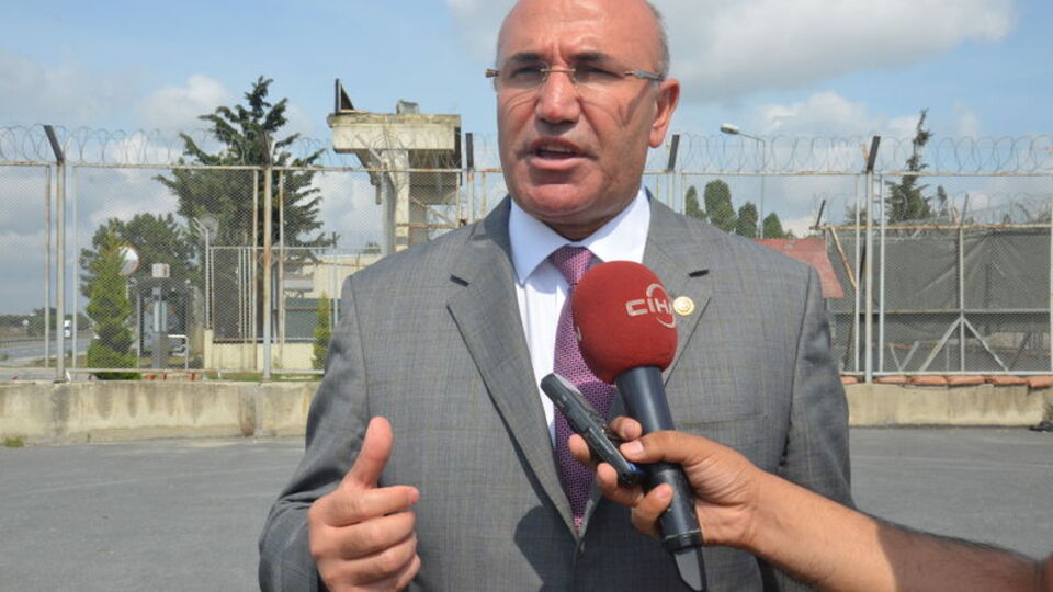 CHP: AK Parti'nin seçim şarkısı yasaklansın