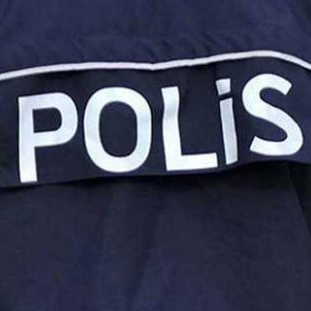 Polis memurunun şok ölümü!