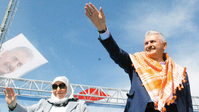 Adaylar 'Haydi Bismillah'la tanıtıldı