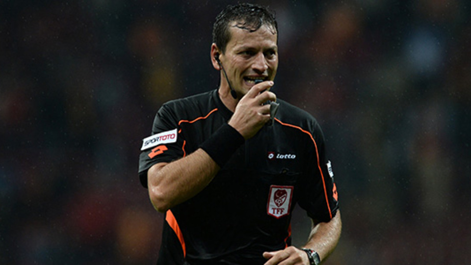 Skandaldan dönüldü!