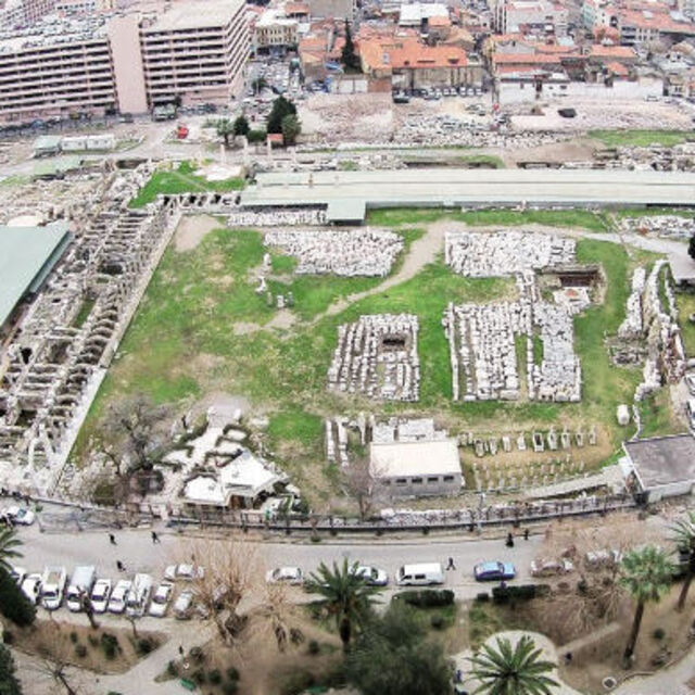 Agora'ya 'protokol' engeli