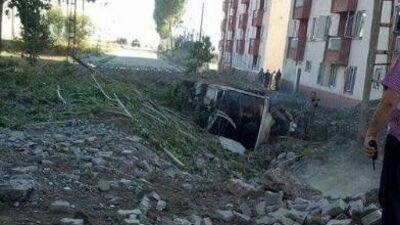 Orduevi yakınında askeri araca saldırı!