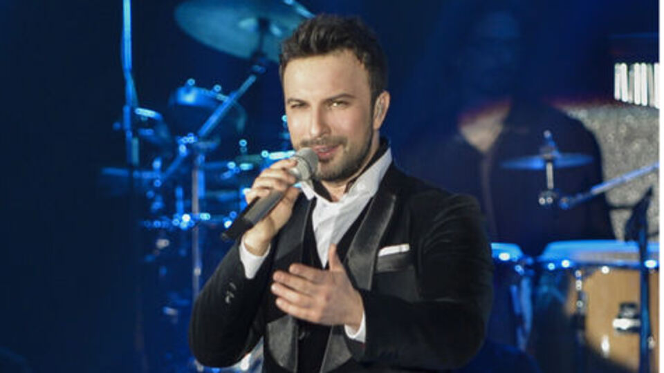 Tarkan yeniden Harbiye'de