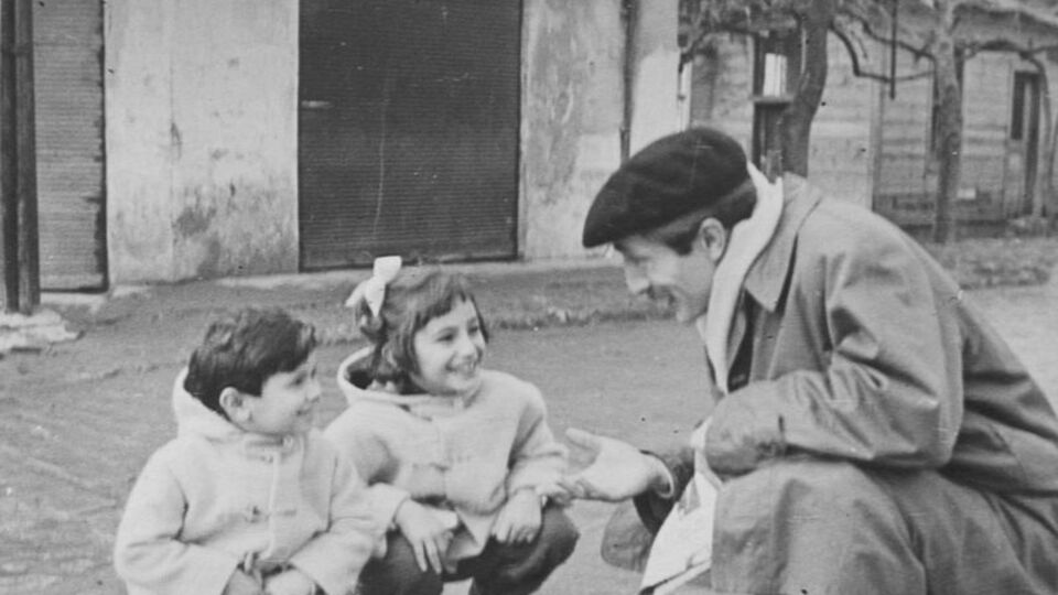 Özdemir Asaf'ın dünyası bu sergide