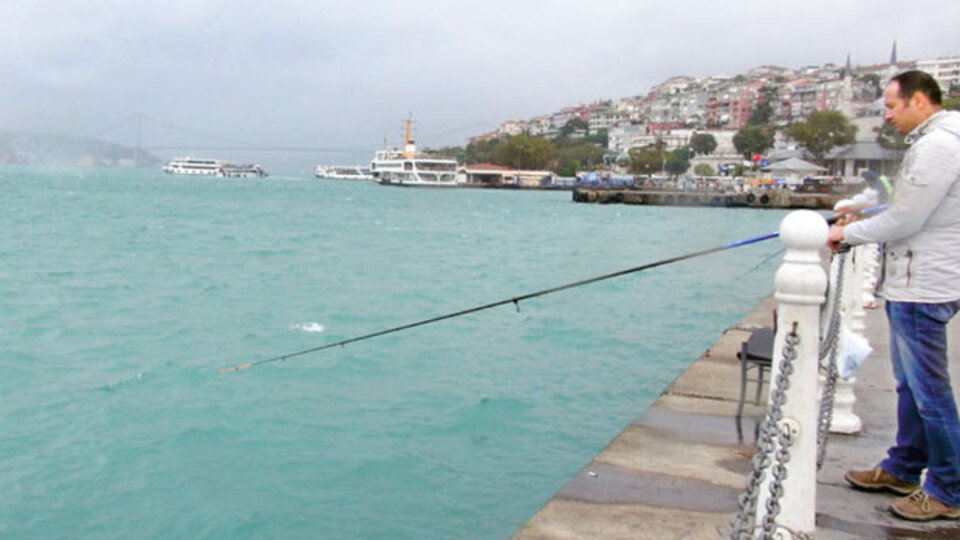 Boğaz neden renk değiştirdi?