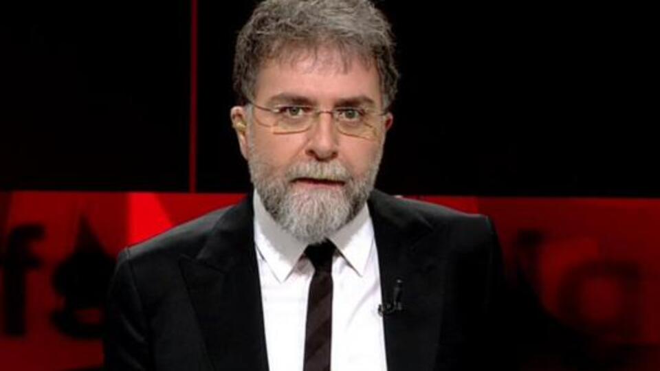 Ahmet Hakan'a evinin önünde saldırı