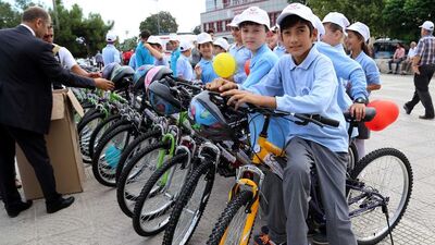 Hareketli yaşam için 150 adet bisiklet dağıtıldı!