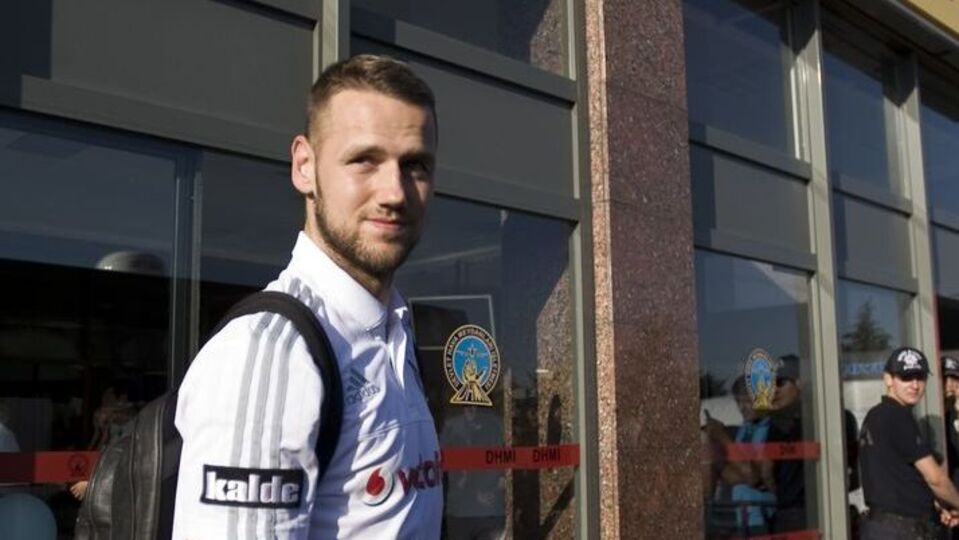 Milosevic'e erken tatil