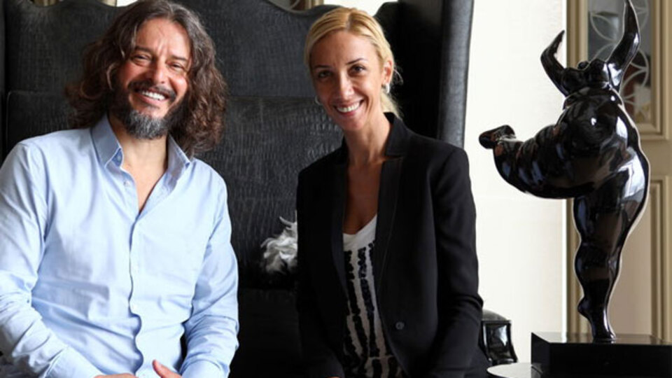 "Televizyonda öpüşme sahnesi mi var? Kapatma sakın, çocuğunla birlikte izle"