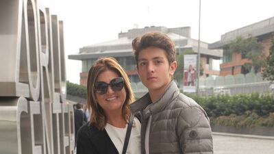 "Kirli kalabalıklara inat..."