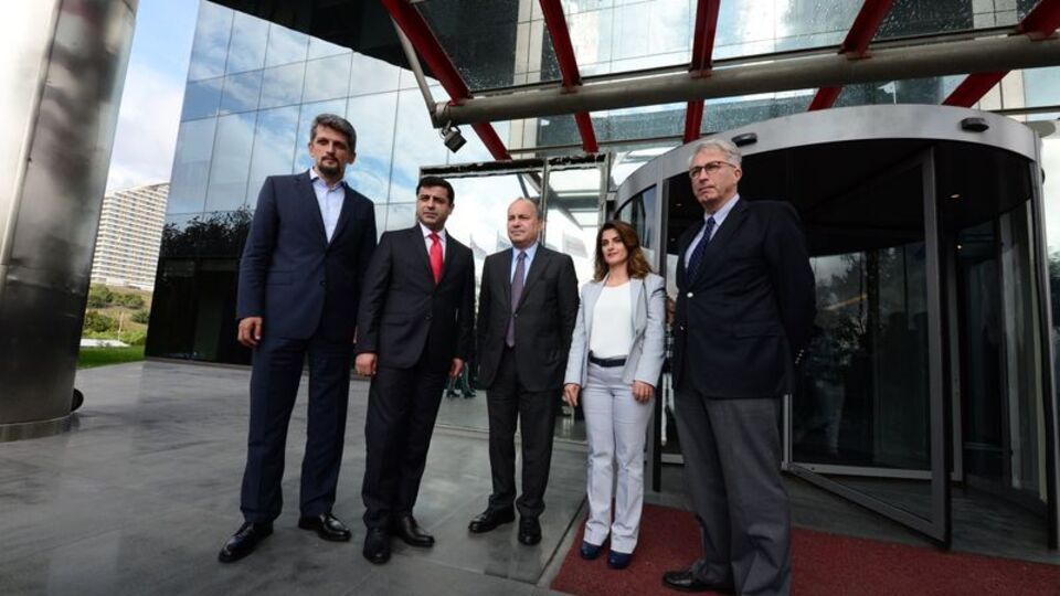 Selahattin Demirtaş'tan Hürriyet Gazetesi'ne ziyaret!