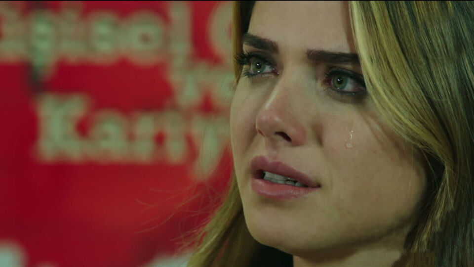 Ağlatan tanıtım