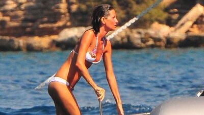 Formunu nasıl koruyor?