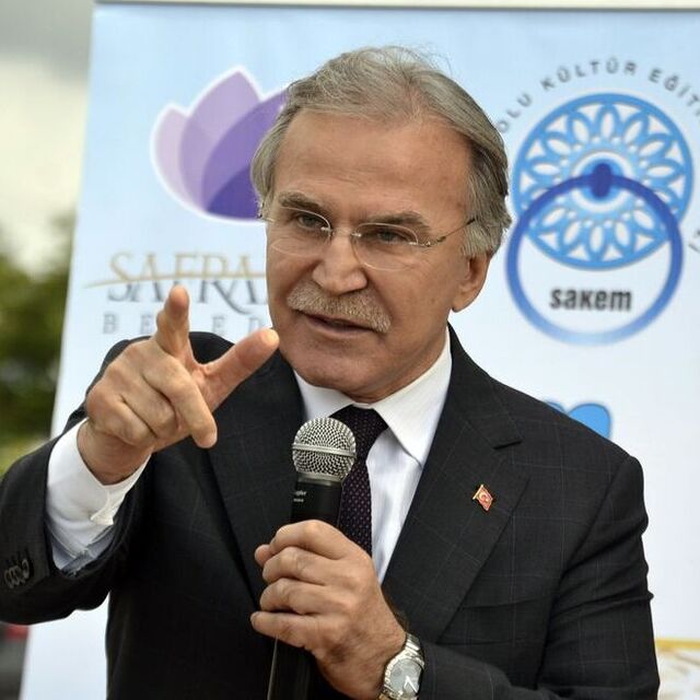 Bakan Şahin'den gençlere mesaj!