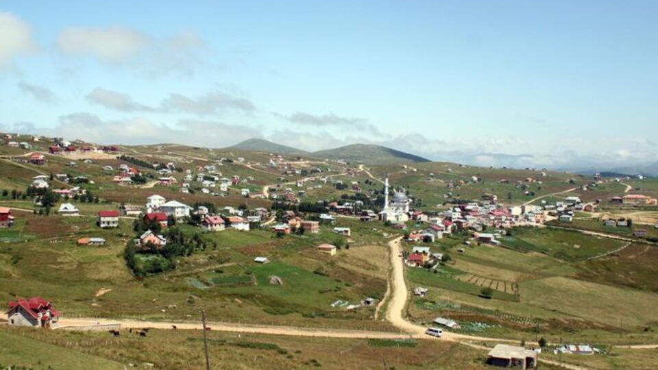 İki bin rakımlı yaylaya "organik tatil köyü"