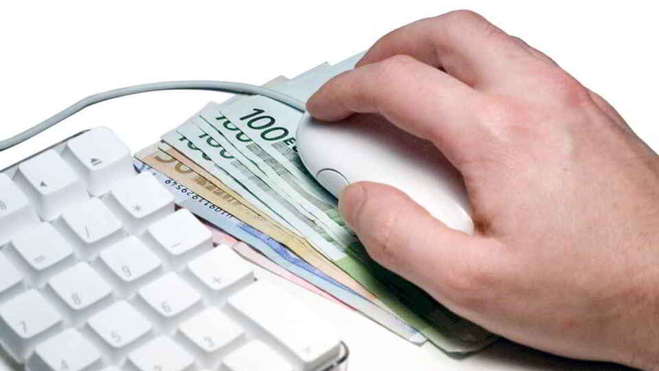 Paraları ABD'ye şirinlemişler!