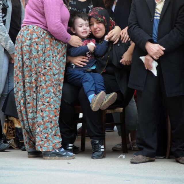 Şehit eşi ile oğlunun yürek dağlayan diyaloğu!