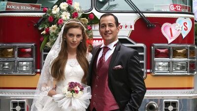 Sinem Kobal gelin oldu!