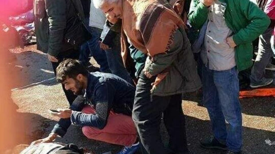 Tuvalete gittiğinde duyduğu sesle geri döndü ama...