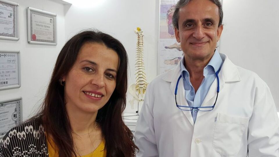 Eşiyle yarışınca fıtık oldu!