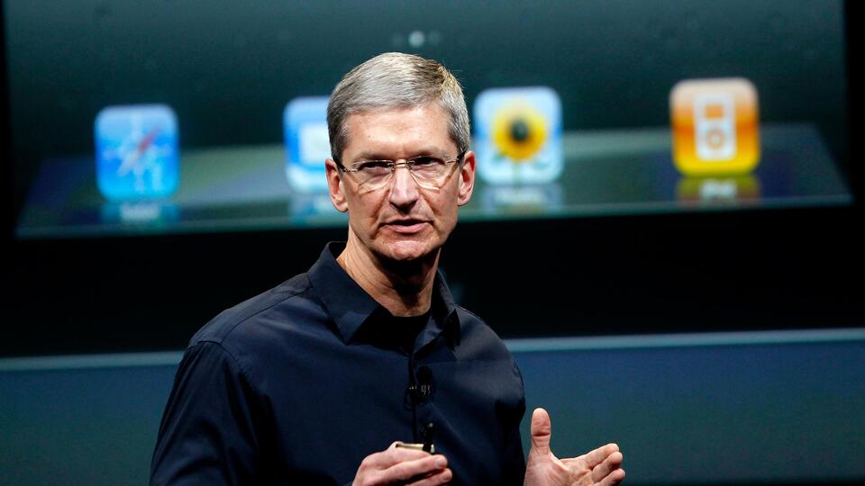 Apple CEO'sundan katliam tweeti!