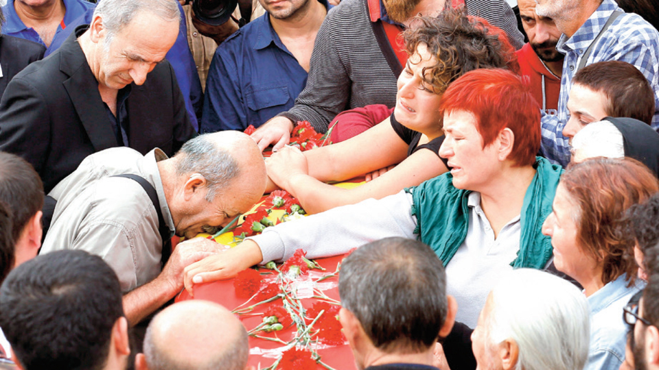 'Barış diyemeden öldürdüler'