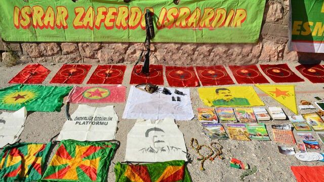 PKK'dan 'alındılar', Cumhurbaşkanı'na hakaretten tutuklandılar