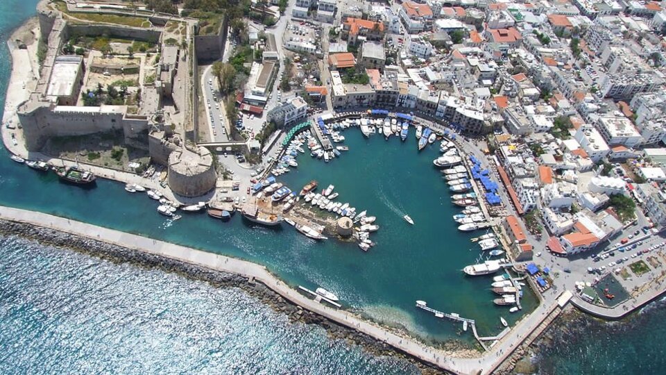 KKTC, Türk Lirası'nı bırakıyor!