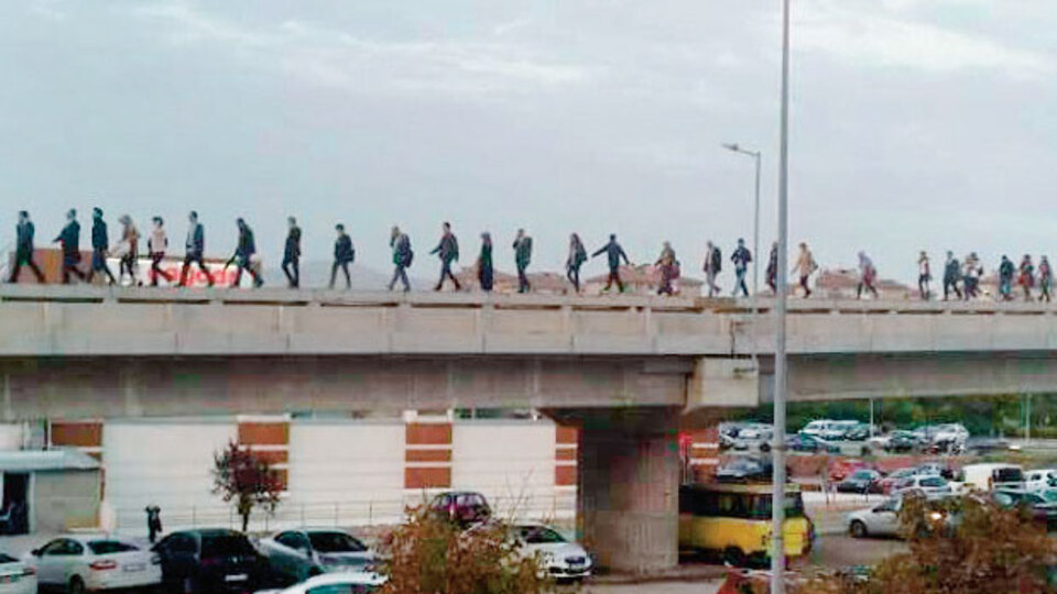 'Bomba' yürüyüşü!