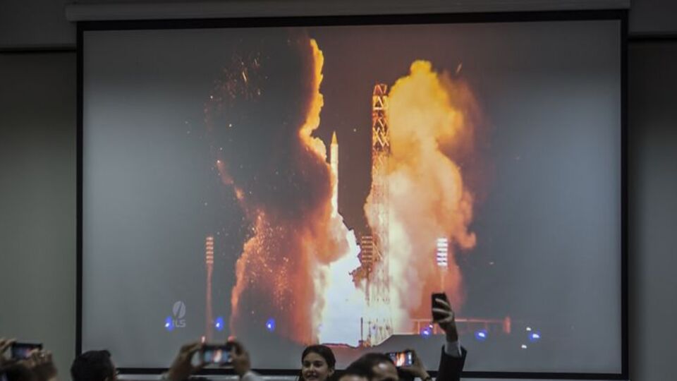 Daha hızlı internete 'UYDU'