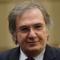 ‘Adımı kullanarak sahte ilaç satıyorlar’