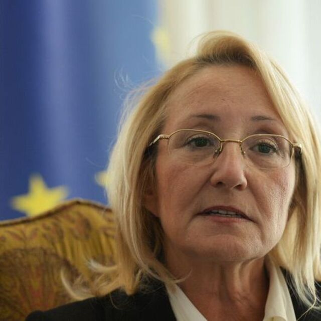Beril Dedeoğlu: 6 fasıl önerdik