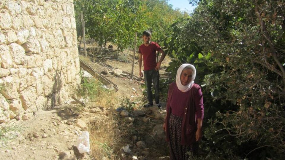 Yaşlı kadın, tuvalet yerine balkona çıkınca düşüp öldü