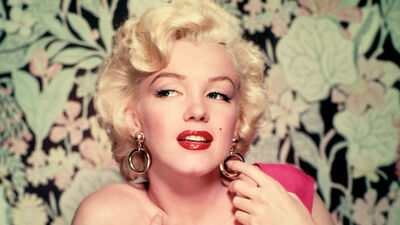 Monroe'yu kurtarmak için evlenme teklifi