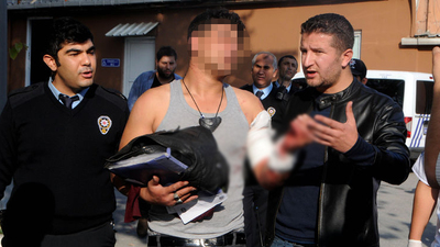 Doğuştan çift cinsiyetli genç ölmek istedi!