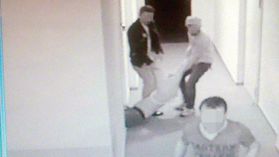 İşadamına rezidansta elektroŞOK!