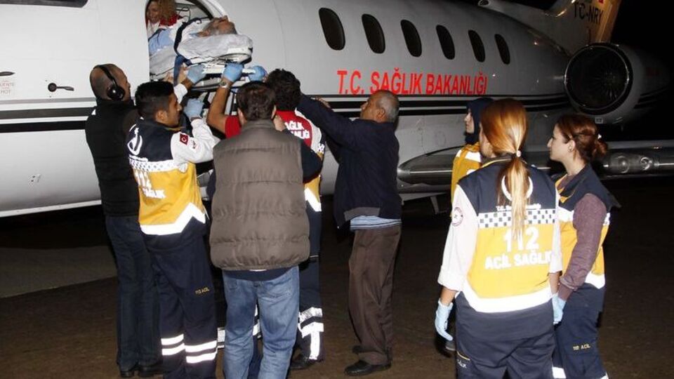Mina'daki izdihamda yaralanan 2 hacı Türkiye'ye getirildi