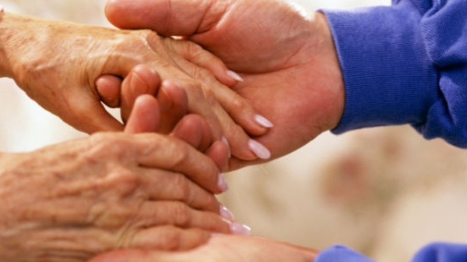 Koklayarak Parkinson'u teşhis ediyor!